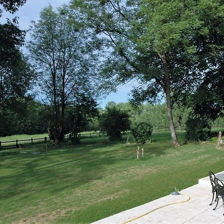 Gîte de charme à 15mn de Bordeaux Autonomie 100% Camblanes-et-Meynac Esterno foto