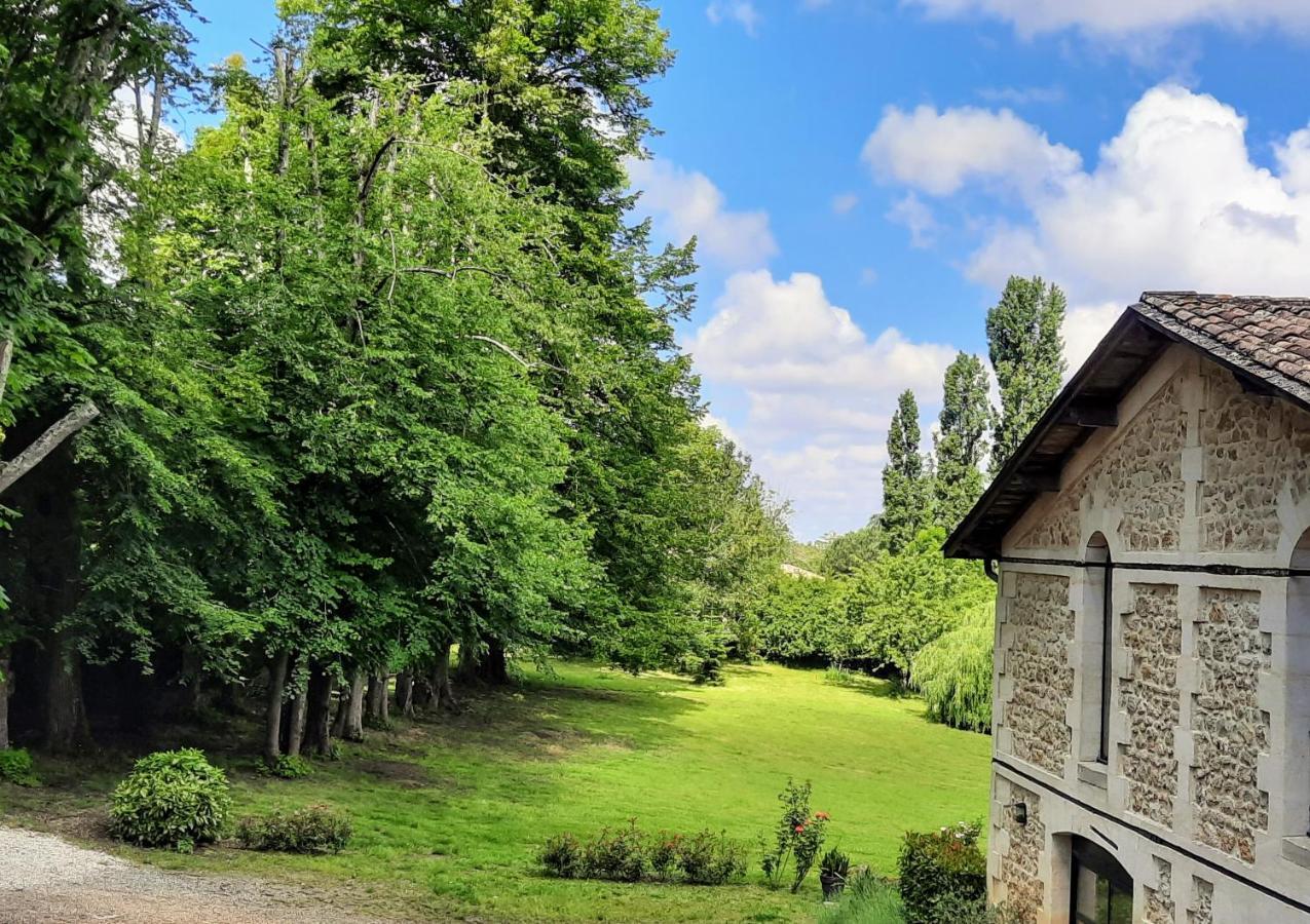 Gîte de charme à 15mn de Bordeaux Autonomie 100% Camblanes-et-Meynac Esterno foto